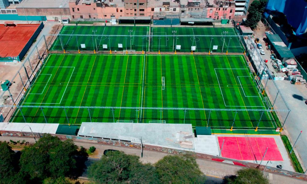 Reserva tu cancha de padel o fútbol en todo LATAM ATC